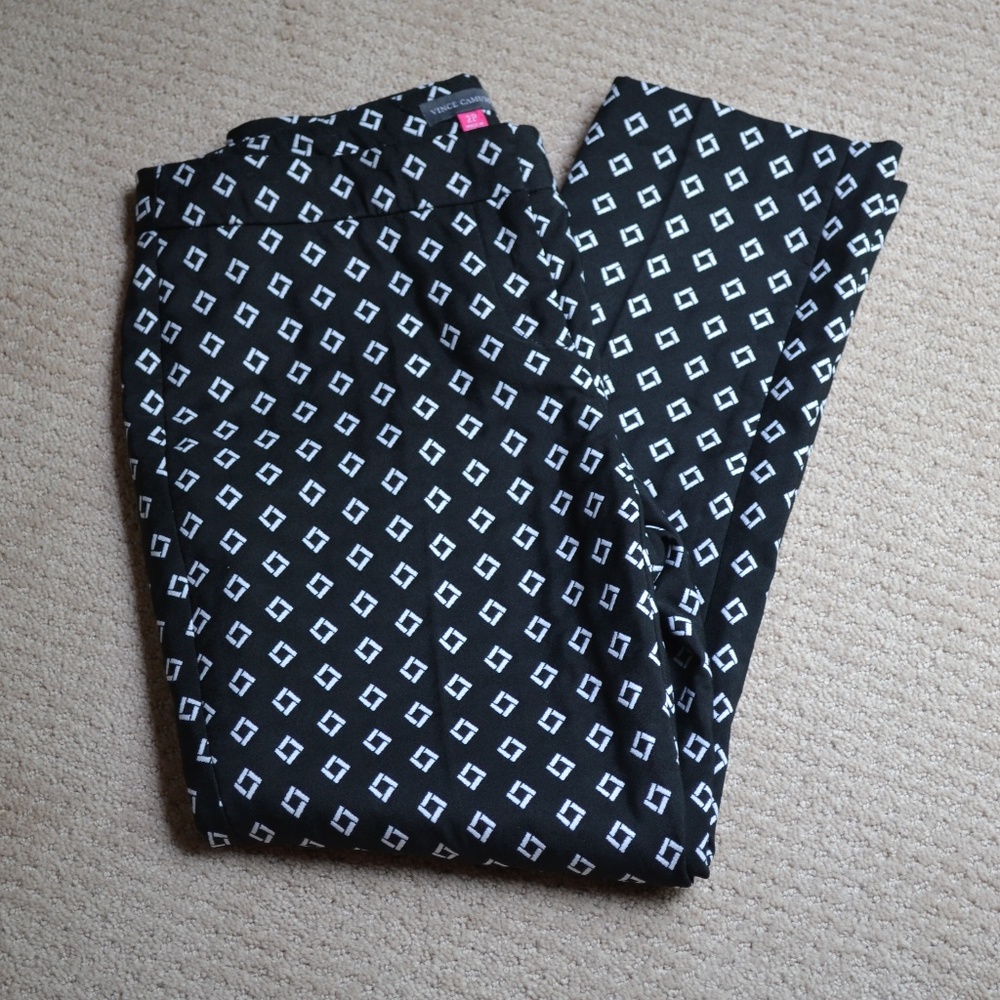 Vince Camuto Cropped Pants